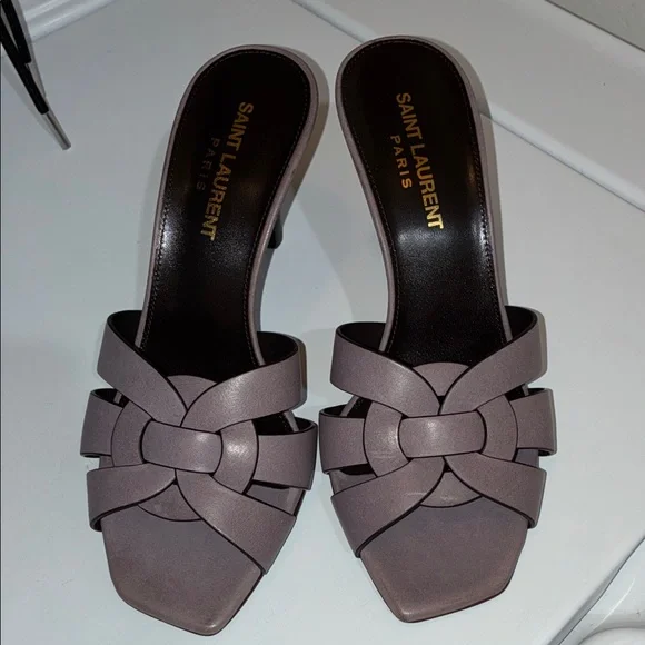 Saint Laurent Women's Taupe Heels brand New. - Picture 6 of 6